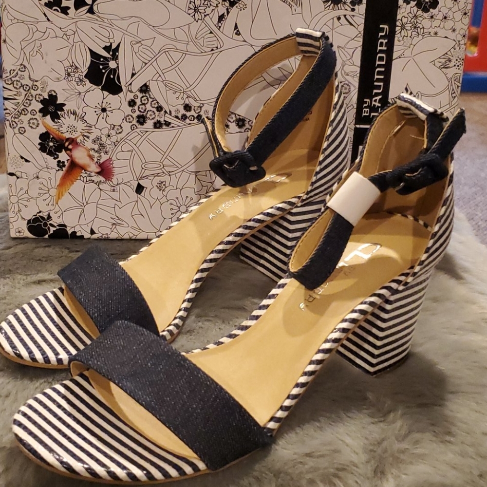 Womens shoes